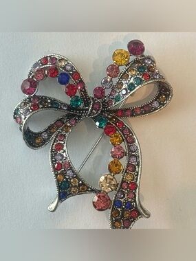 Vintage-style Multicolor Crystal Bow Brooch - Women's Fashion Jewelry